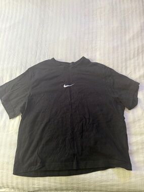 NIKE Black Crop Top